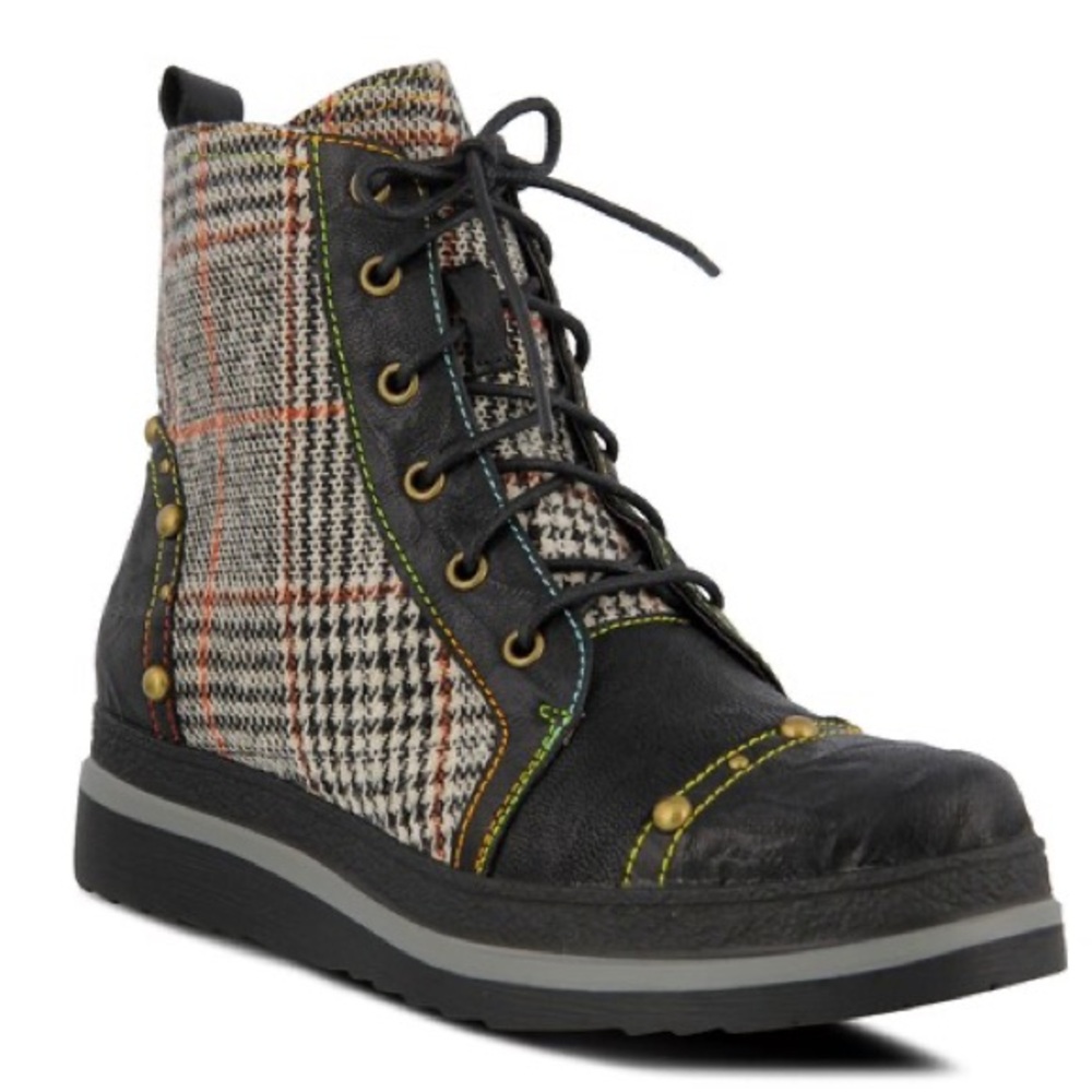 Almost New!! L'Artiste By Spring Step Rehja Bootie